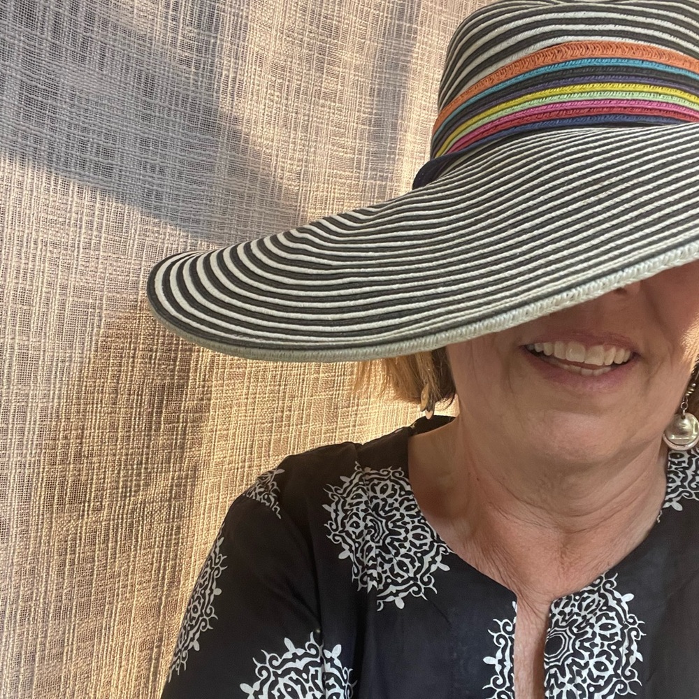 Sun hat, floppy sun hat